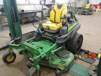 Main image John Deere Z930R